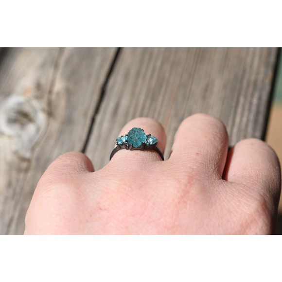 Raw aquamarine ring, crystal ring, three stone ring, natural gemstone je… - Picture 4 of 4